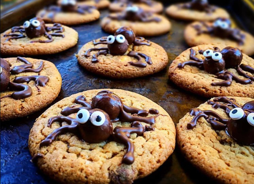 Halloween Spider Cookies