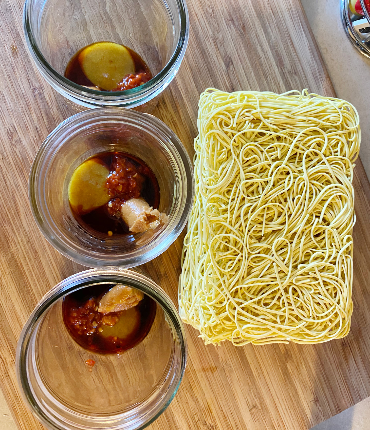 step-right-now-ramen-1 Right Now Ramen